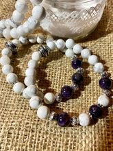 Charger l'image dans la galerie, Bracelets en Howlite et Amethyste