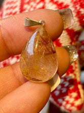 Charger l&#39;image dans la galerie, Pendentif Goutte Quartz rutile
