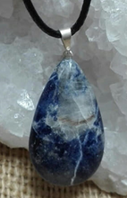 Charger l&#39;image dans la galerie, Pendentif Goutte Sodalite
