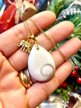 Charger l&#39;image dans la galerie, Pendentif Goutte Œil de Sainte-Lucie
