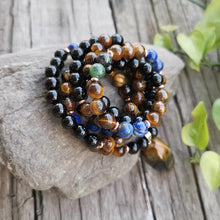 Charger l'image dans la galerie, Ensemble Mala de 108 perles et son bracelet  Lapis, œil de tigre , chysocolle et onyx
